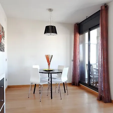 Stylish Apartment *
